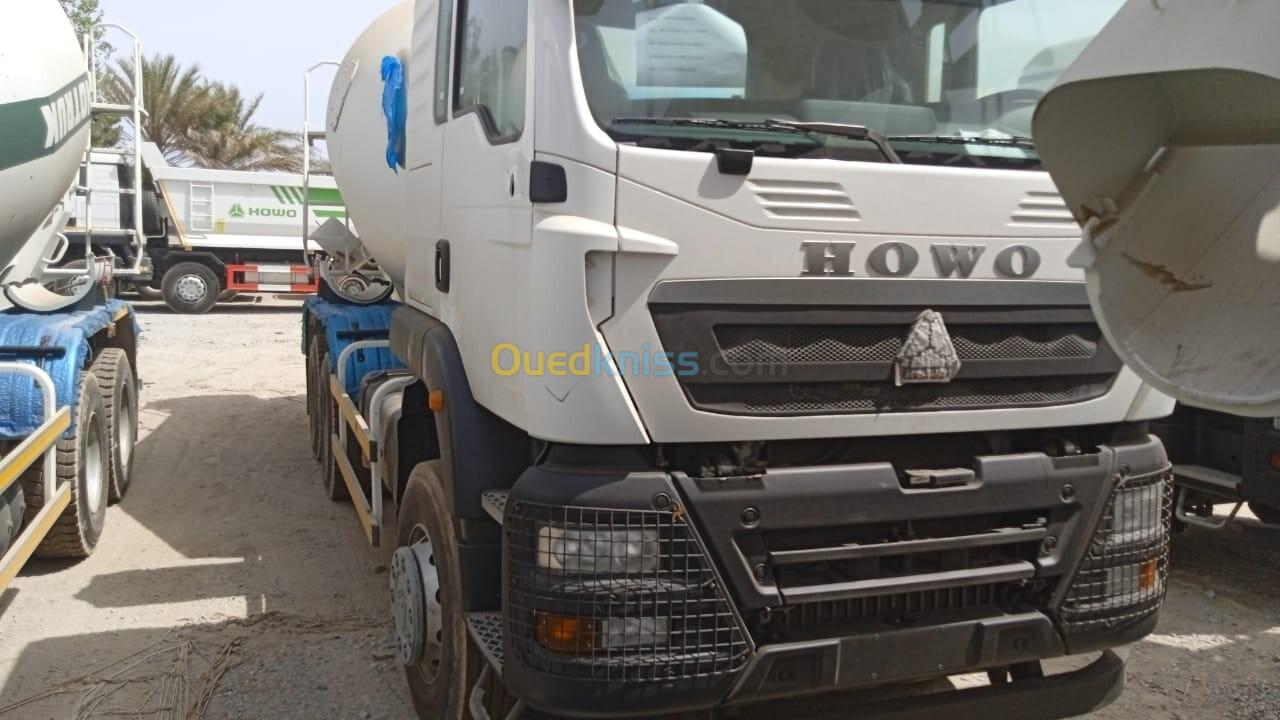 HOWO. SINOTRUK MALAXEUR 6X4  10m3 2024