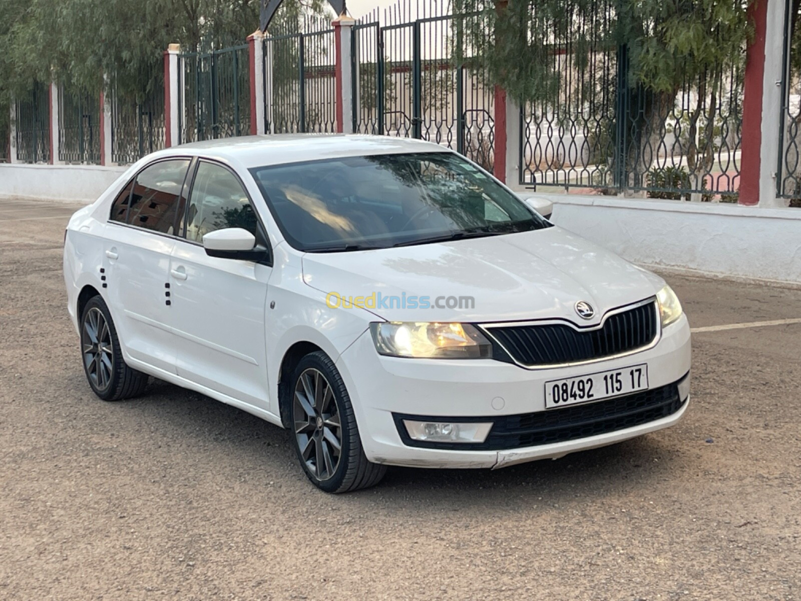 Skoda Rapid 2015 Edition