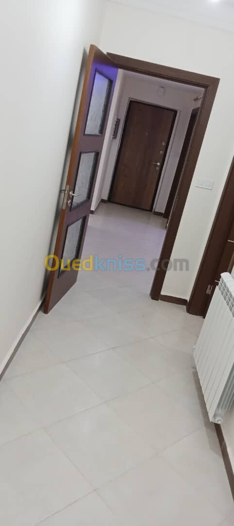 Vente Appartement F5 Alger Ain naadja