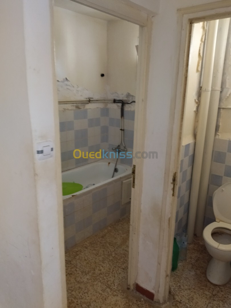 Vente Appartement F3 Alger Ain benian