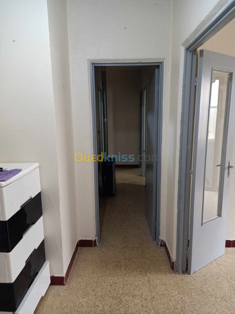 Vente Appartement F3 Tiaret Tiaret