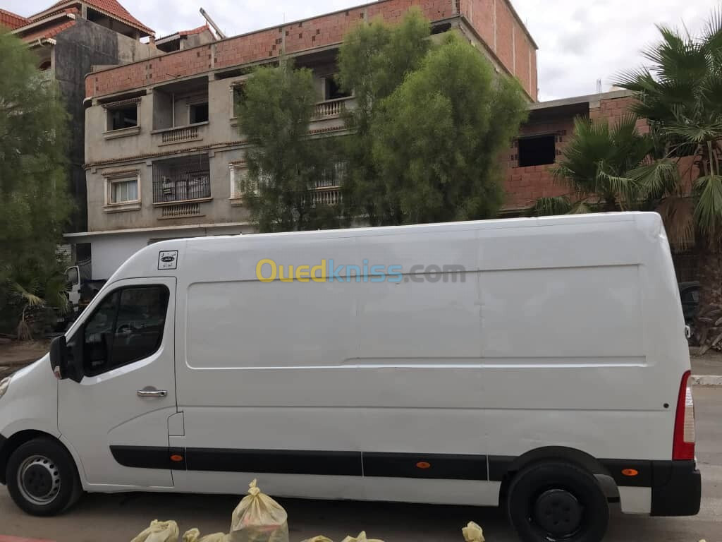 Renault master 2015