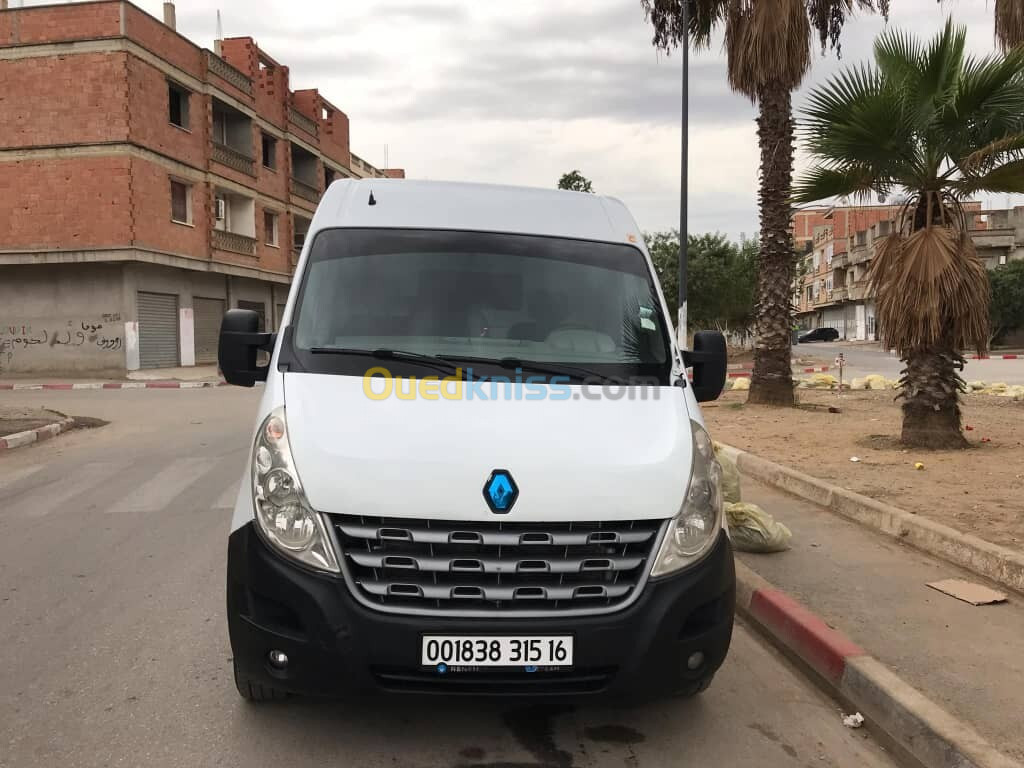 Renault master 2015