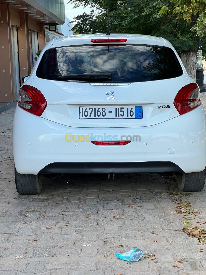 Peugeot 208 2015 Allure