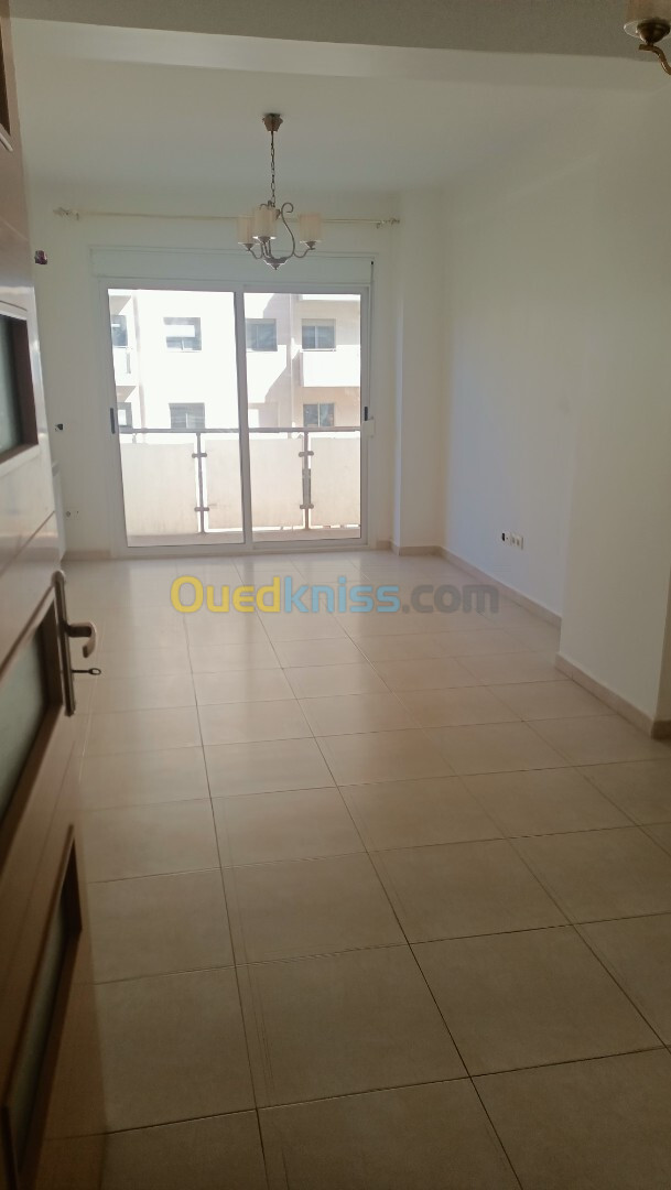 Location Appartement F3 Alger Ain naadja