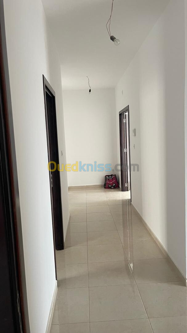 Location Appartement F3 Alger Birkhadem