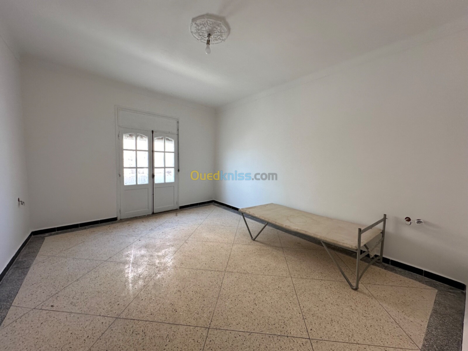 Location Appartement F4 Oran Oran