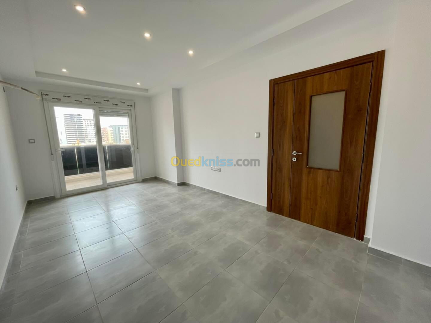 Location Appartement F3 Oran Bir el djir