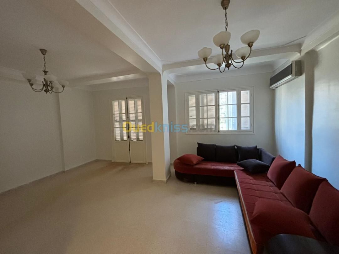 Location Appartement F4 Alger Draria