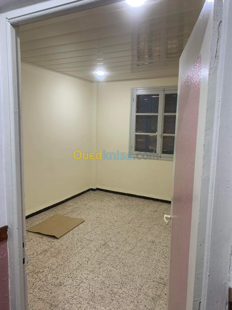 Location vacances Appartement F5 Alger Bordj el kiffan