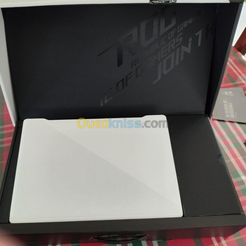  ASUS ROG ZEPHYRUS G14