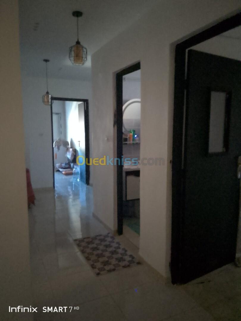 Echange Appartement F3 Tipaza Sidi rached