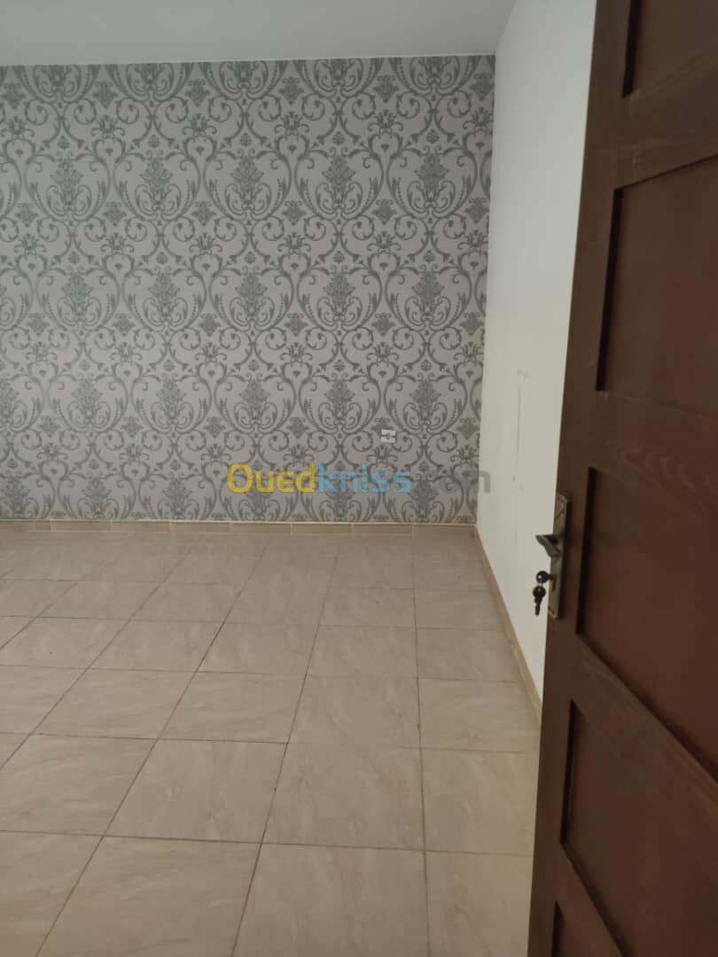 Location Appartement F2 Tipaza Kolea