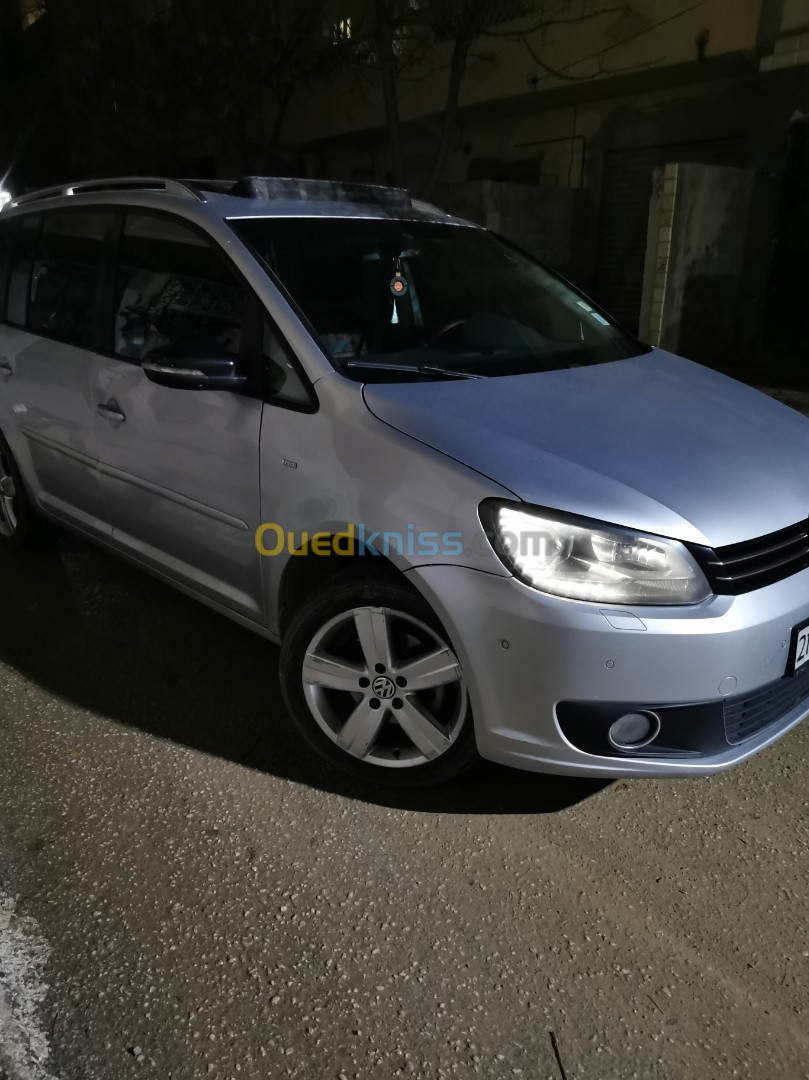 Volkswagen Touran 2014 Cup