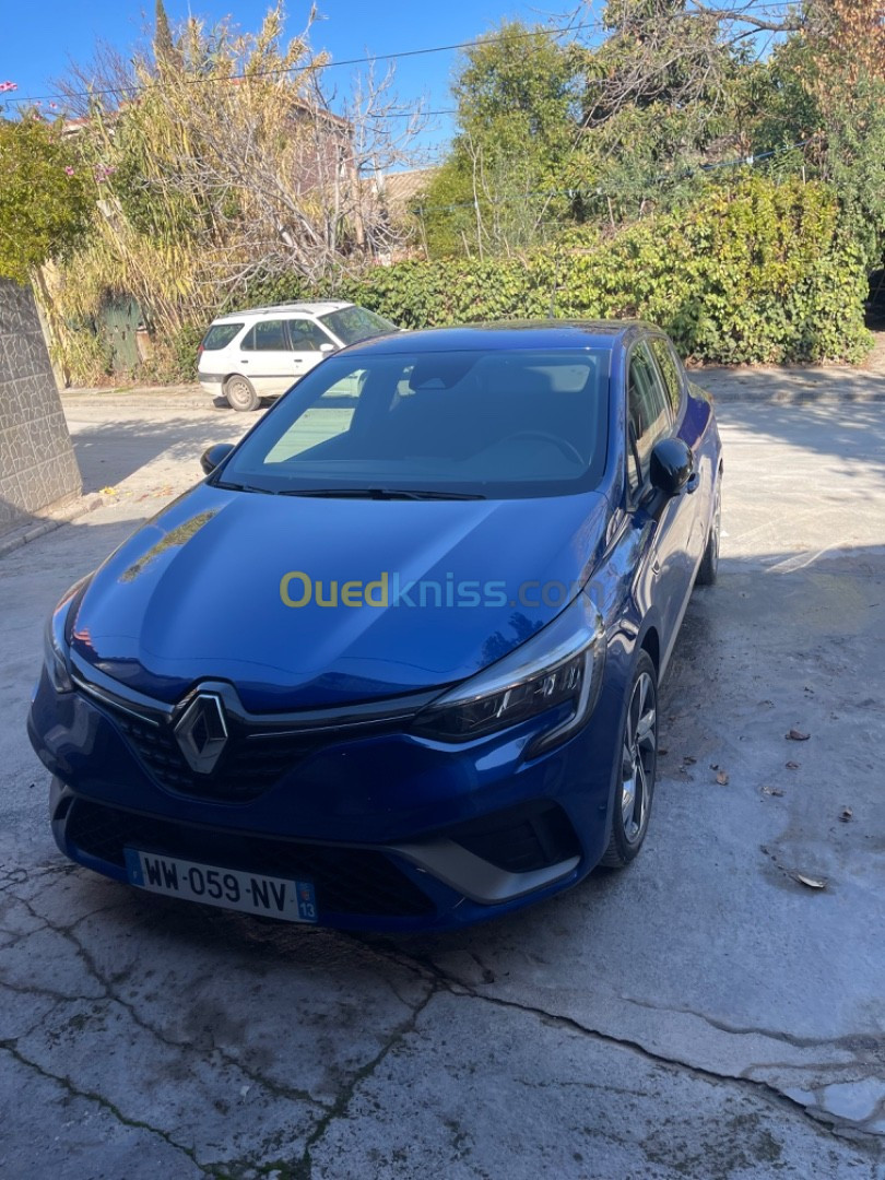 Renault Clio 2023 Rs line