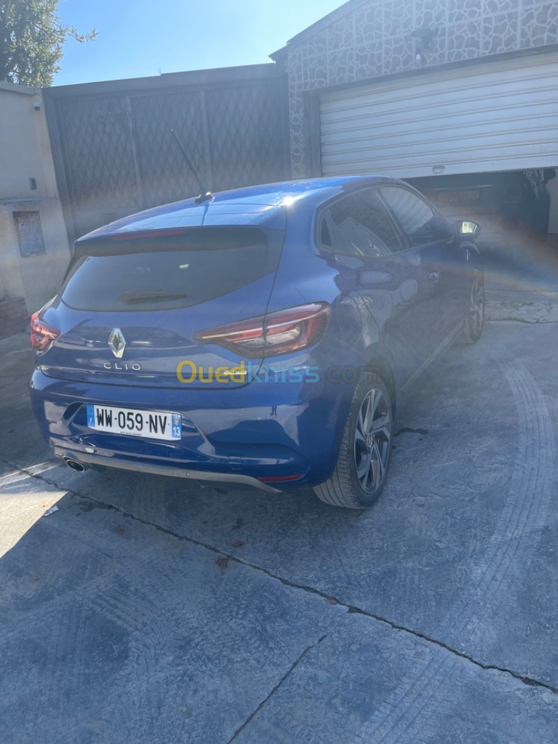 Renault Clio 2023 Rs line