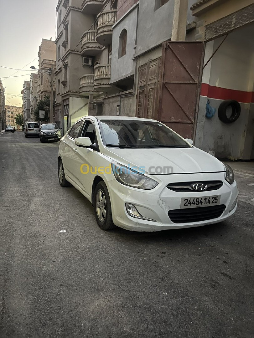 Hyundai Accent RB  4 portes 2014 