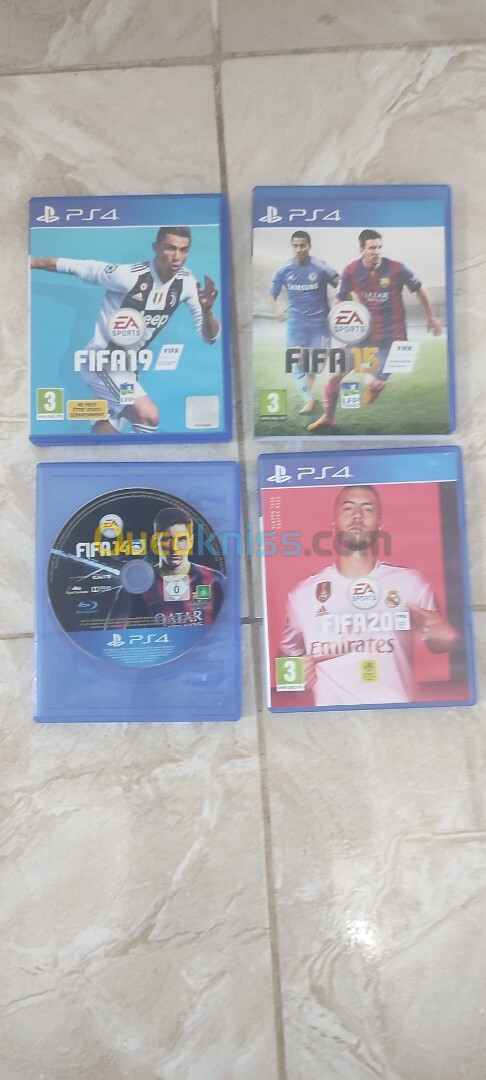 Jeux PS4 état neuf 