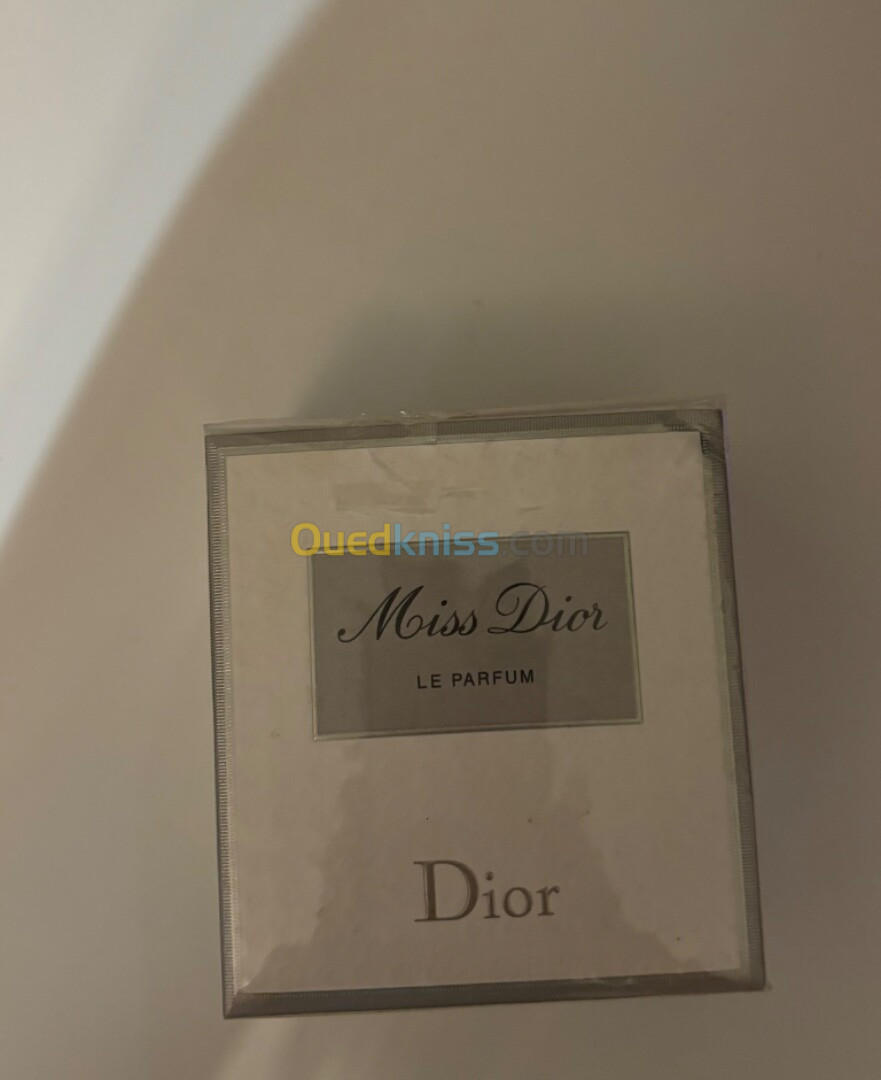 Miss dior le parfum