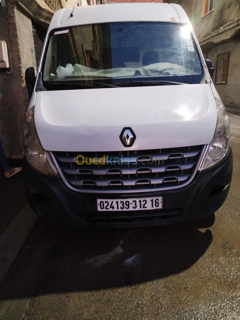 Renault Master 2012