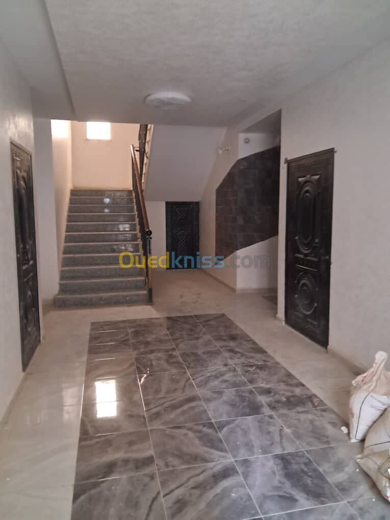 Vente Appartement F3 Alger Bordj el bahri