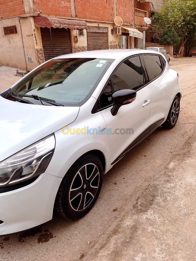 Renault Clio 4 2015 Limited