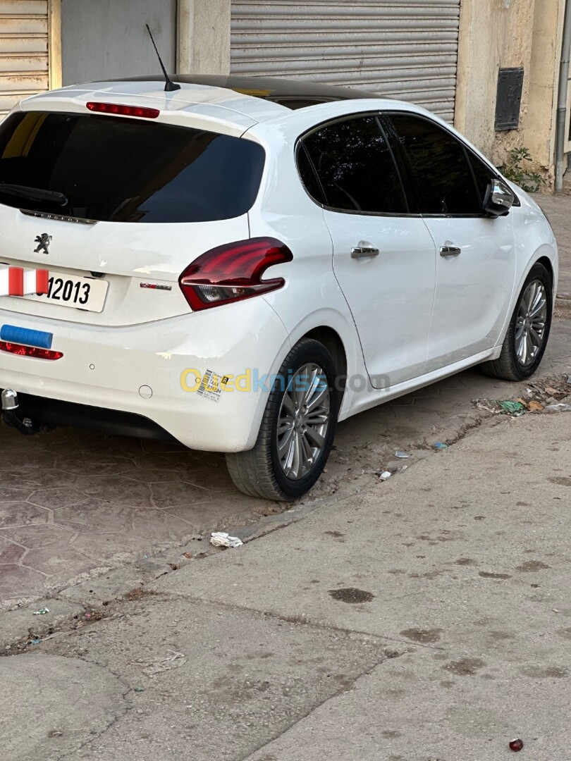 Peugeot 208 2020 Allure Facelift