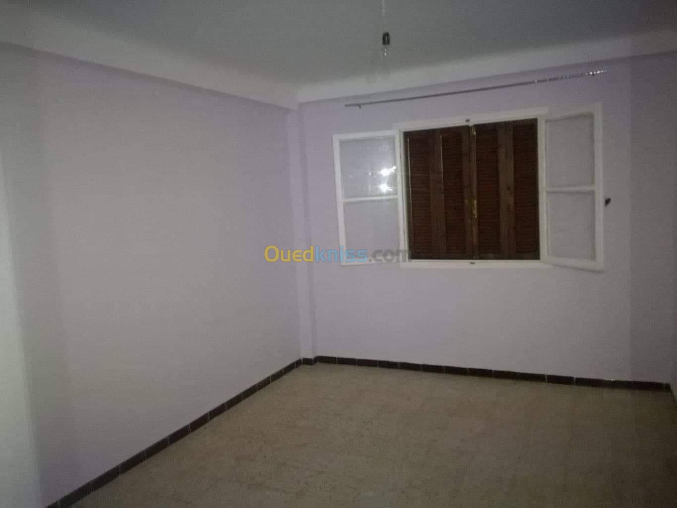 Location Appartement F3 Tipaza Nador