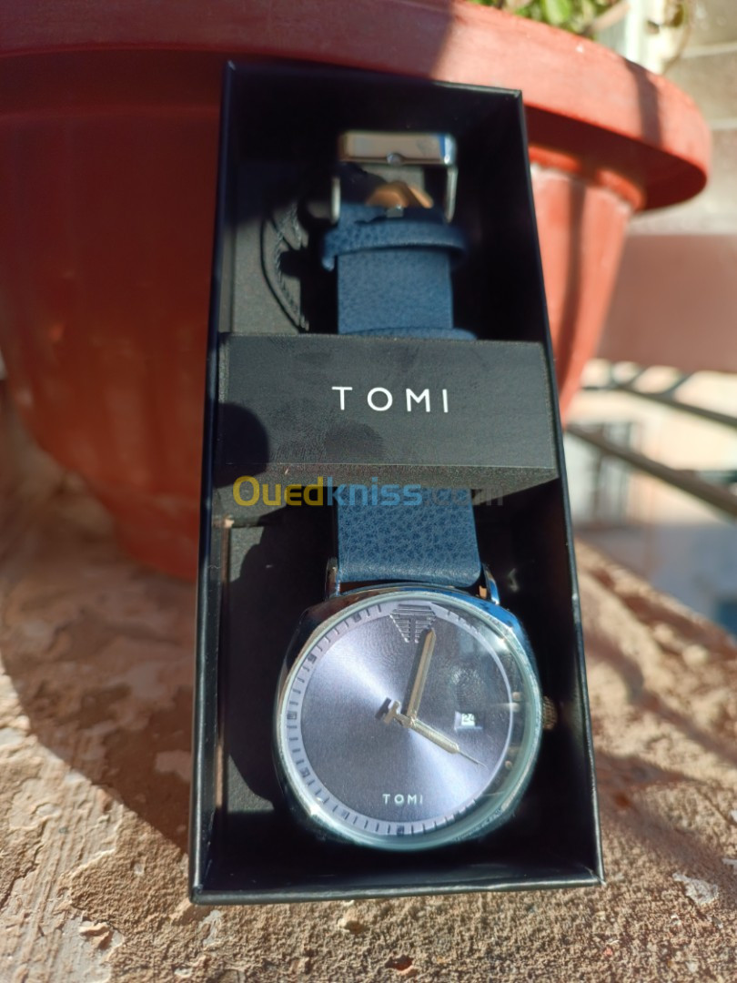 Montre Tomi originale