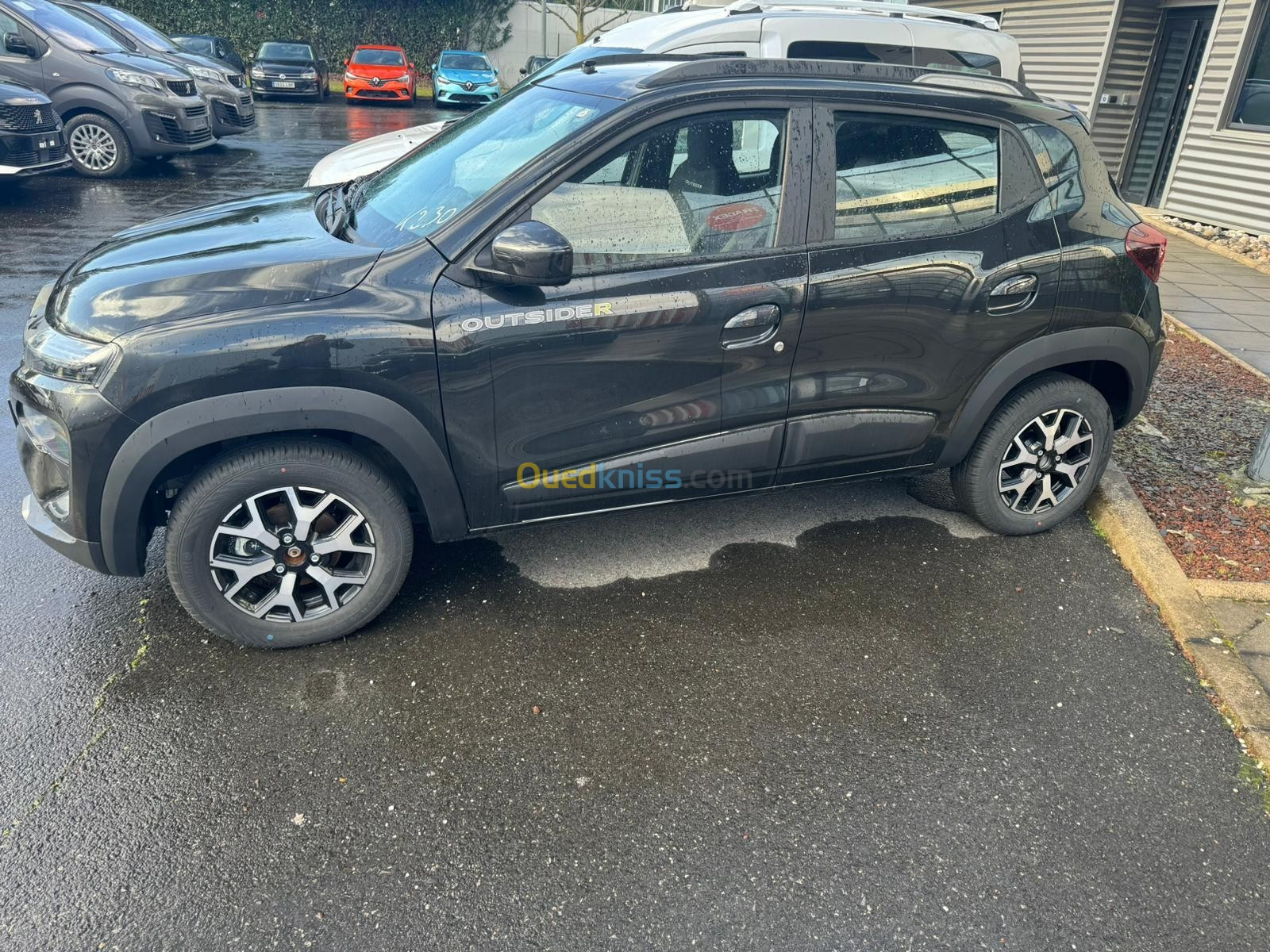 Renault Kwid 2024 Outsider