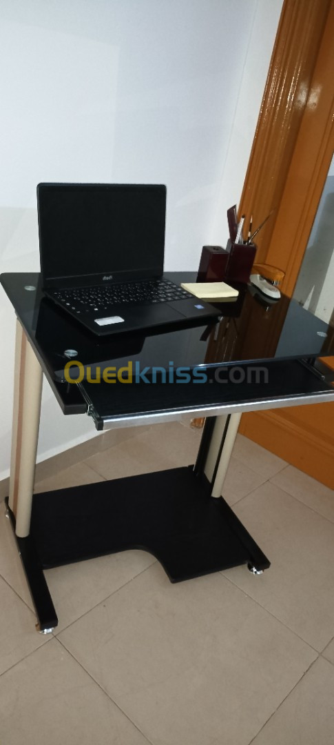 Bureau ordinateur 