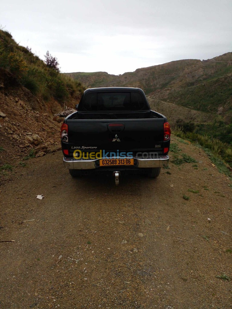 Mitsubishi L200 2013 Doube cabine Evolution