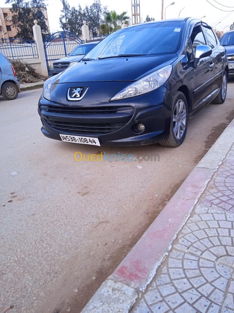 Peugeot 207 2008 207