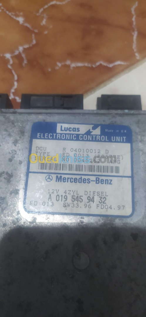 calculator motor Mercedes C 2.2D A0195459432 DCU