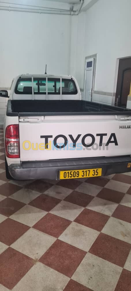 Toyota Hilux 2017 LEGEND DC 4x2