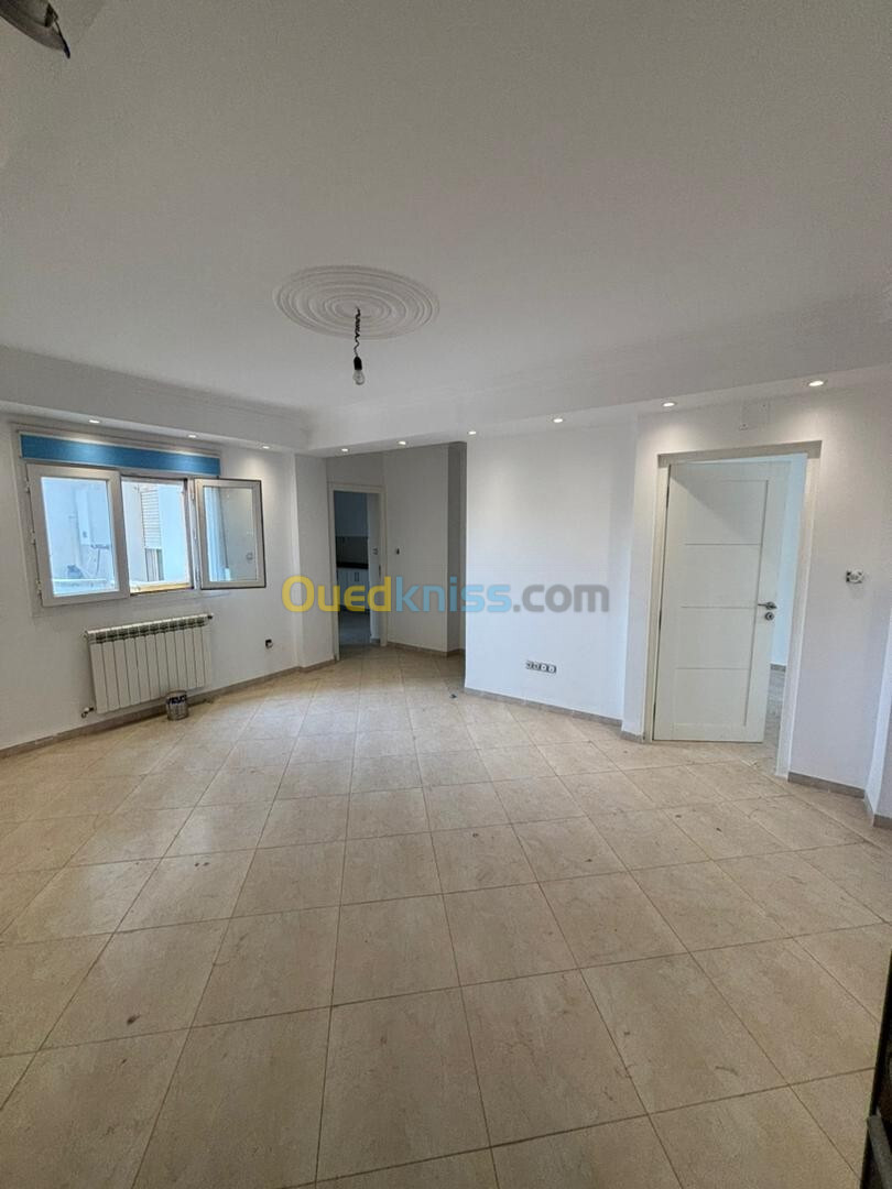 Location Appartement F3 Alger Ben aknoun