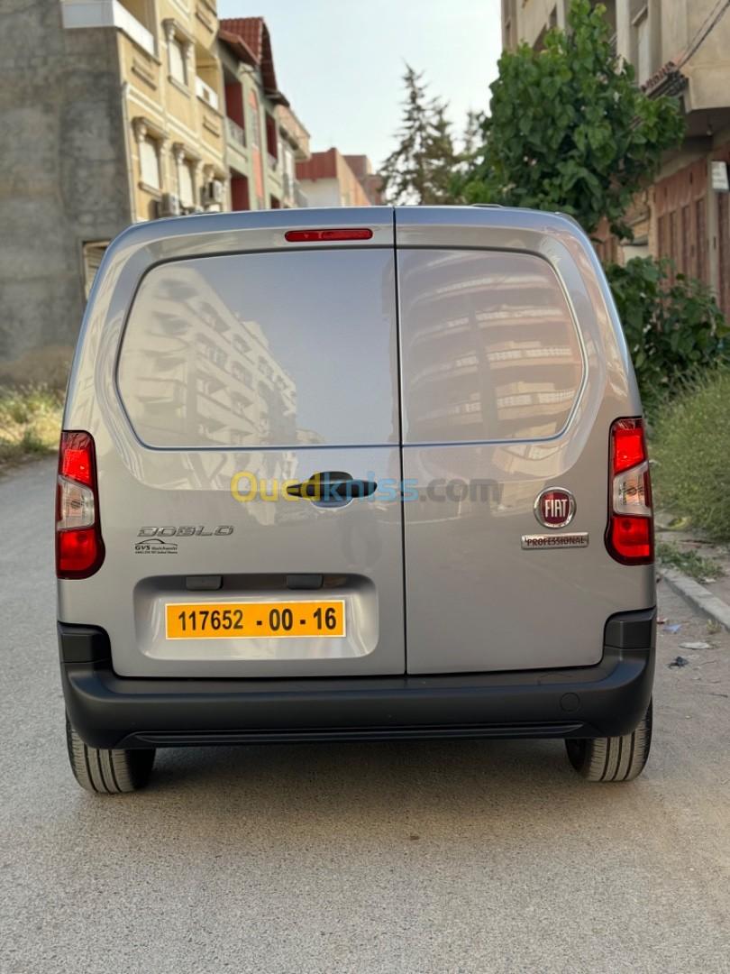 Fiat Doblo 2024 Professionnels