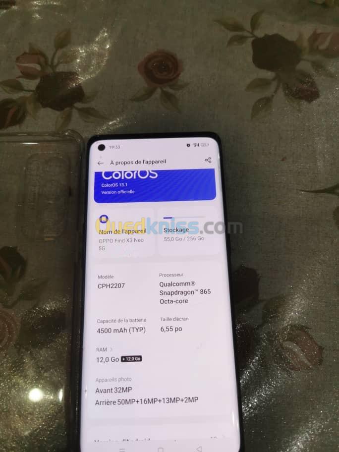 Oppo Find X3 Neo