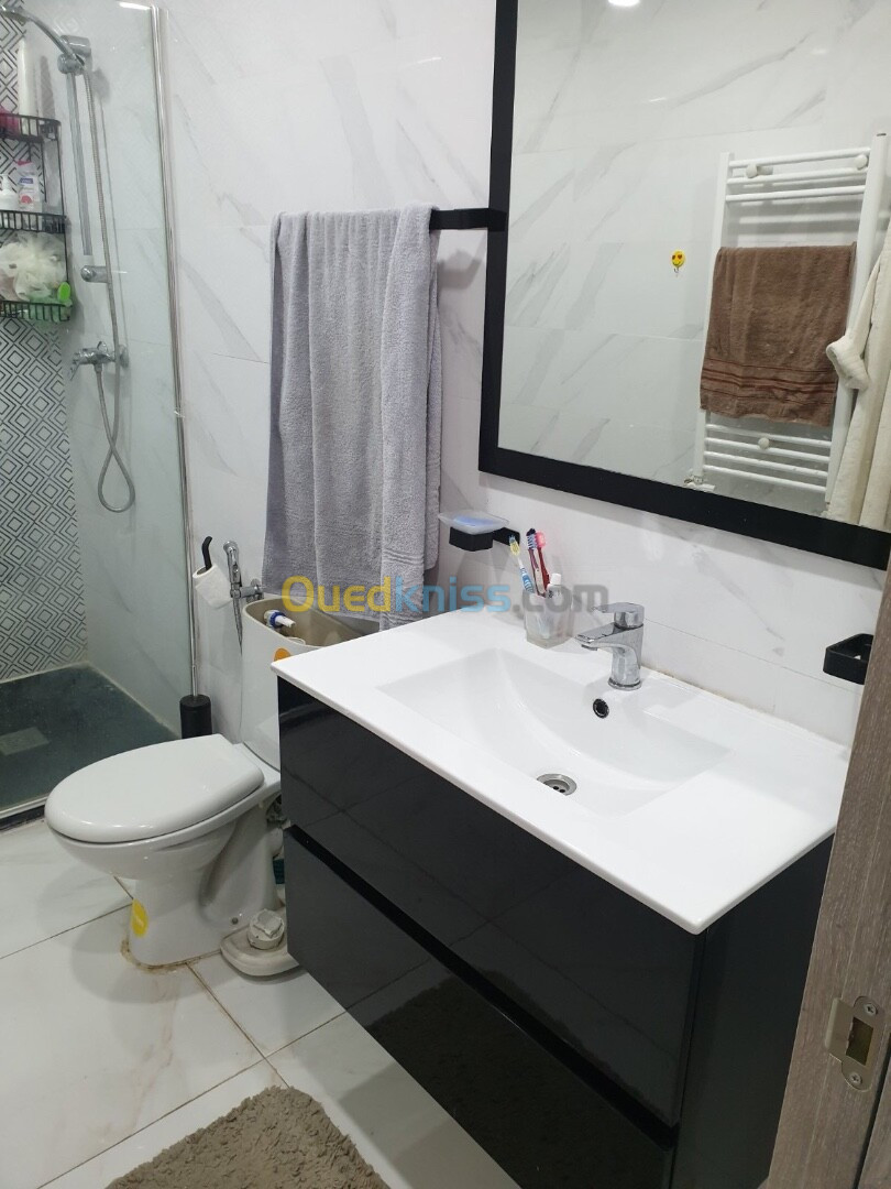 Location vacances Appartement F3 Alger Cheraga