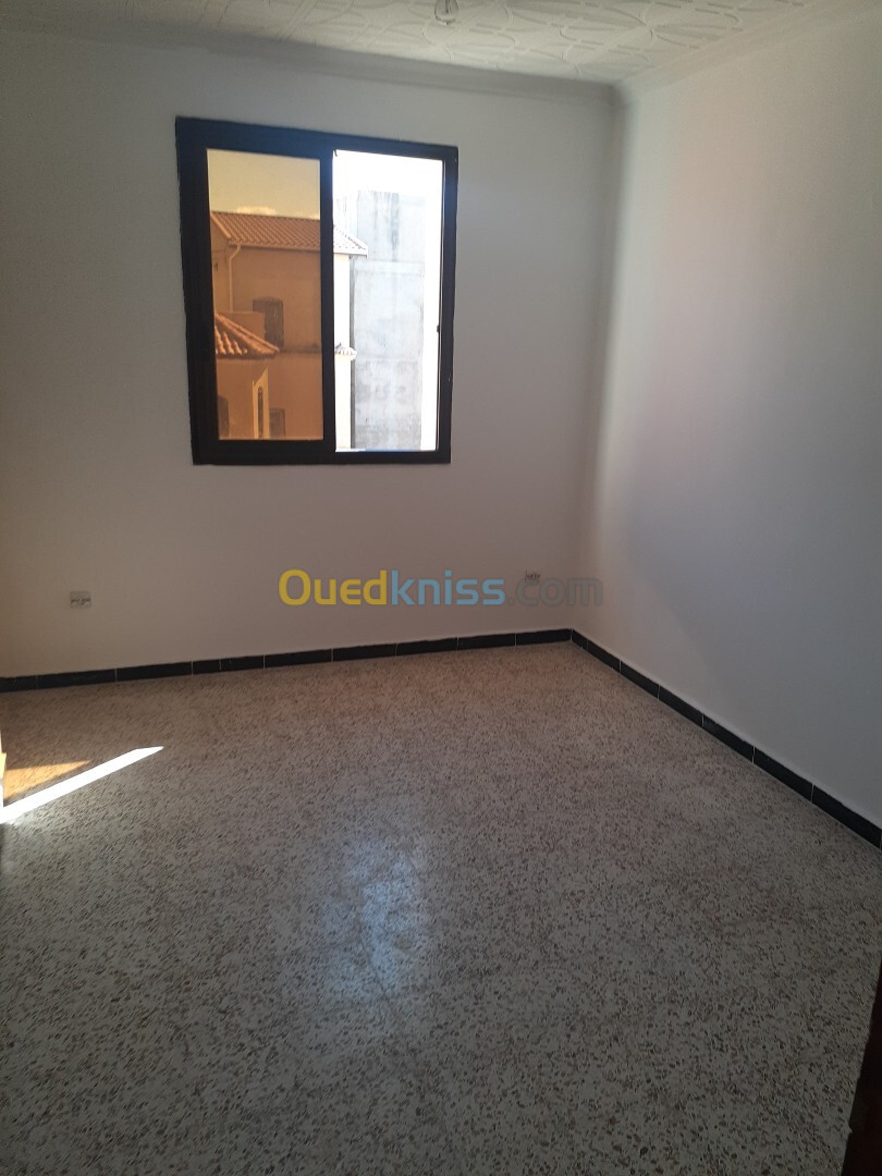 Location Niveau De Villa F2 Alger Hraoua