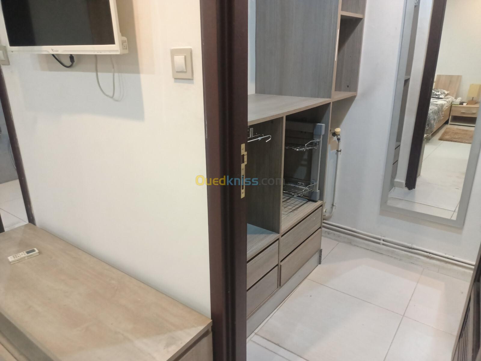 Location Appartement F4 Alger Hydra