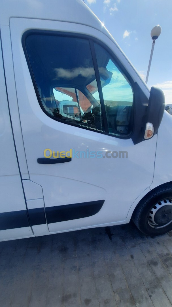 Renault Master 2021 L3H2