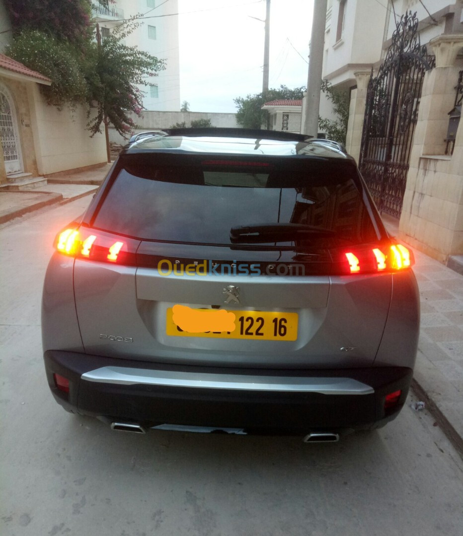 Peugeot 2008 2022 GT