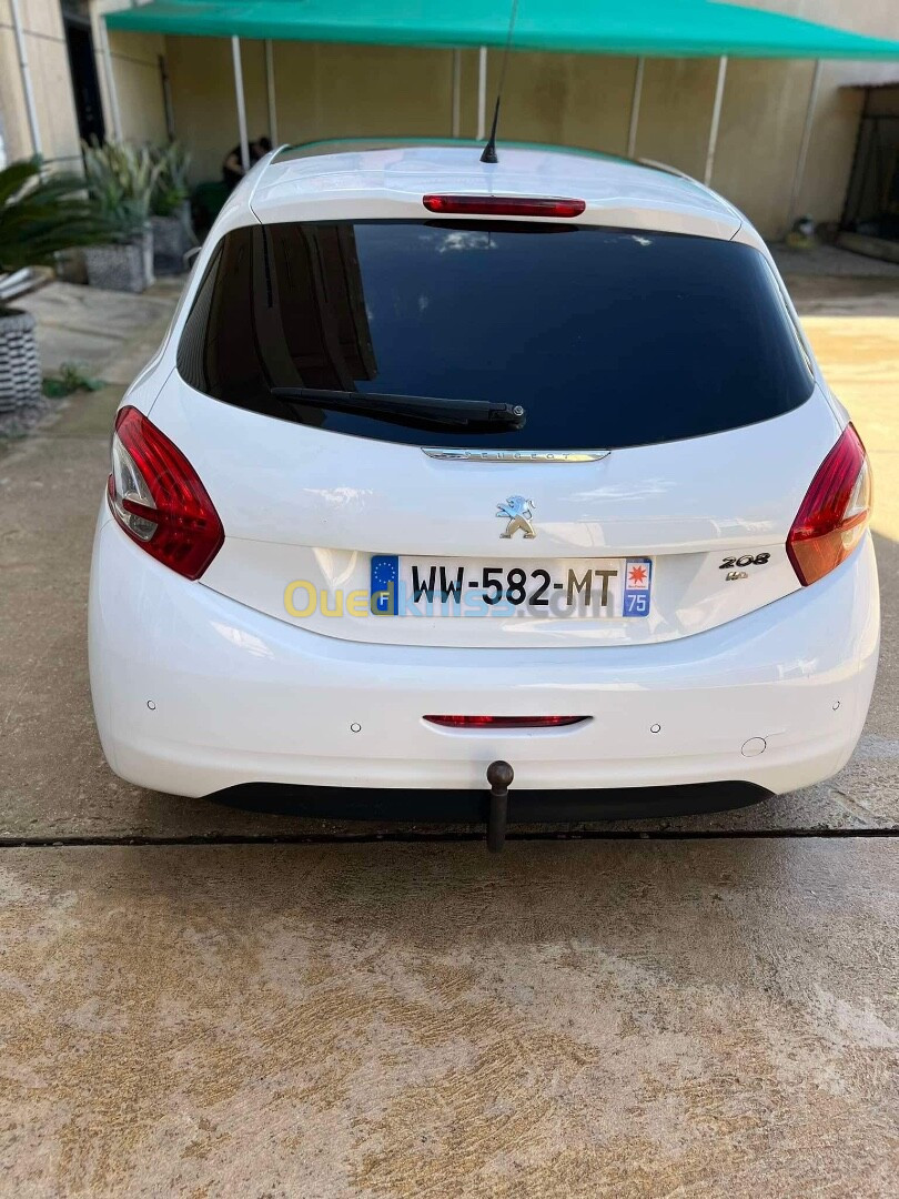 Peugeot 208 2014 208 hdi