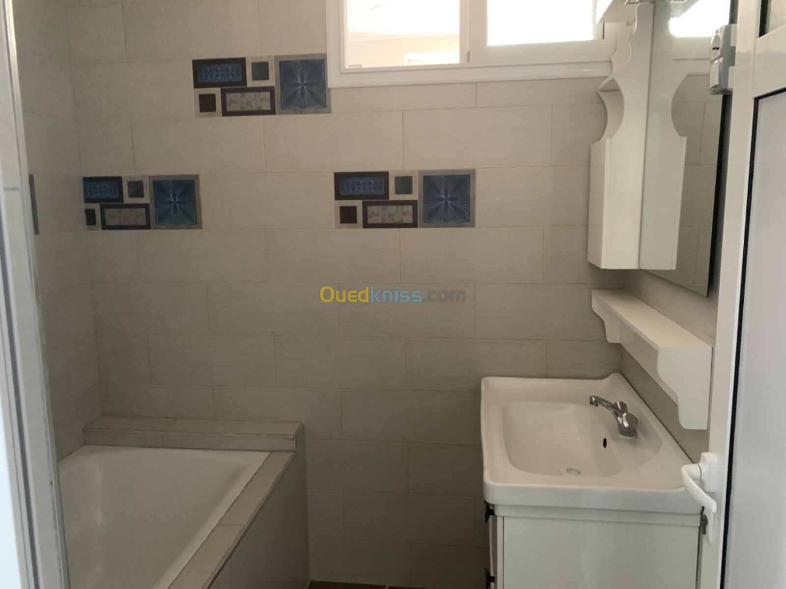 Location Appartement F3 Alger Bouzareah