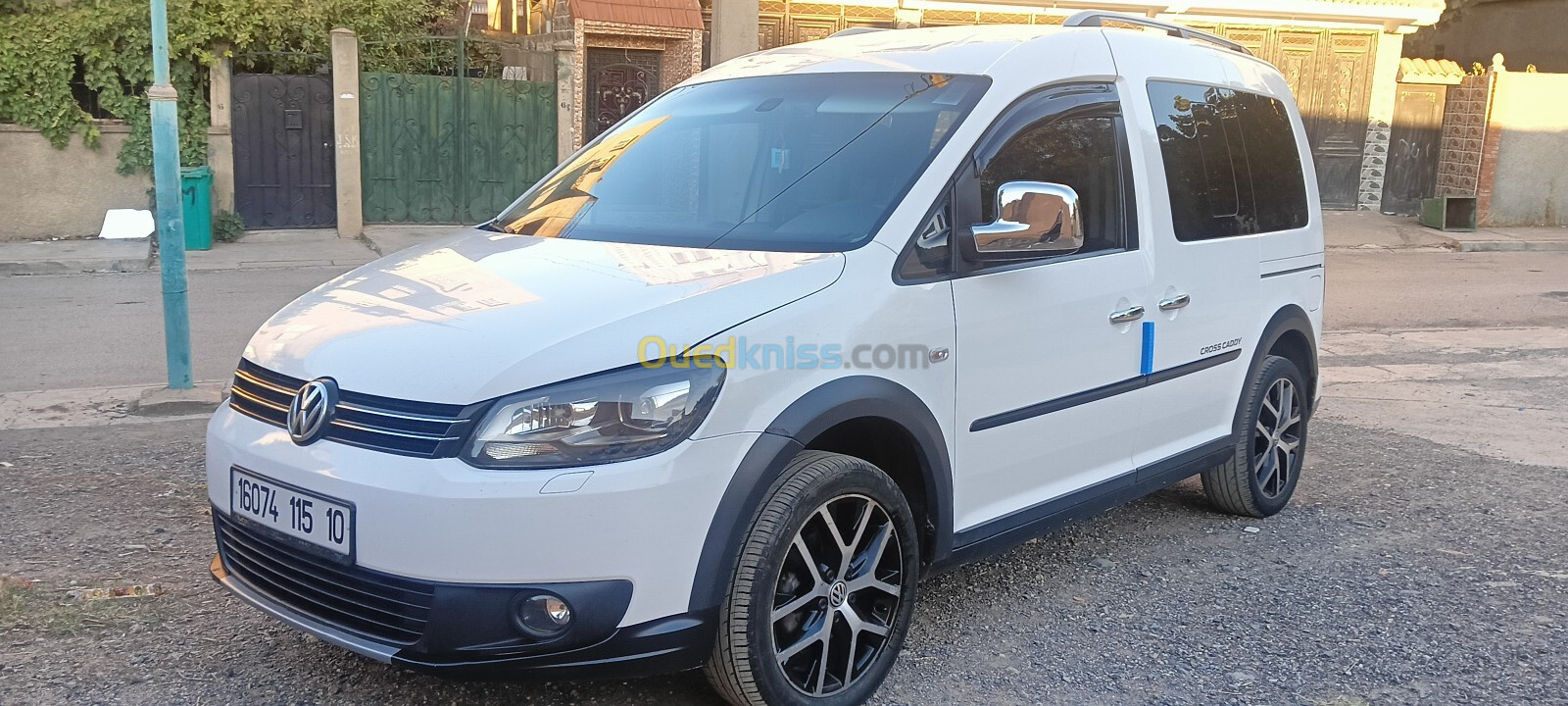 Volkswagen Caddy 2015 Cross