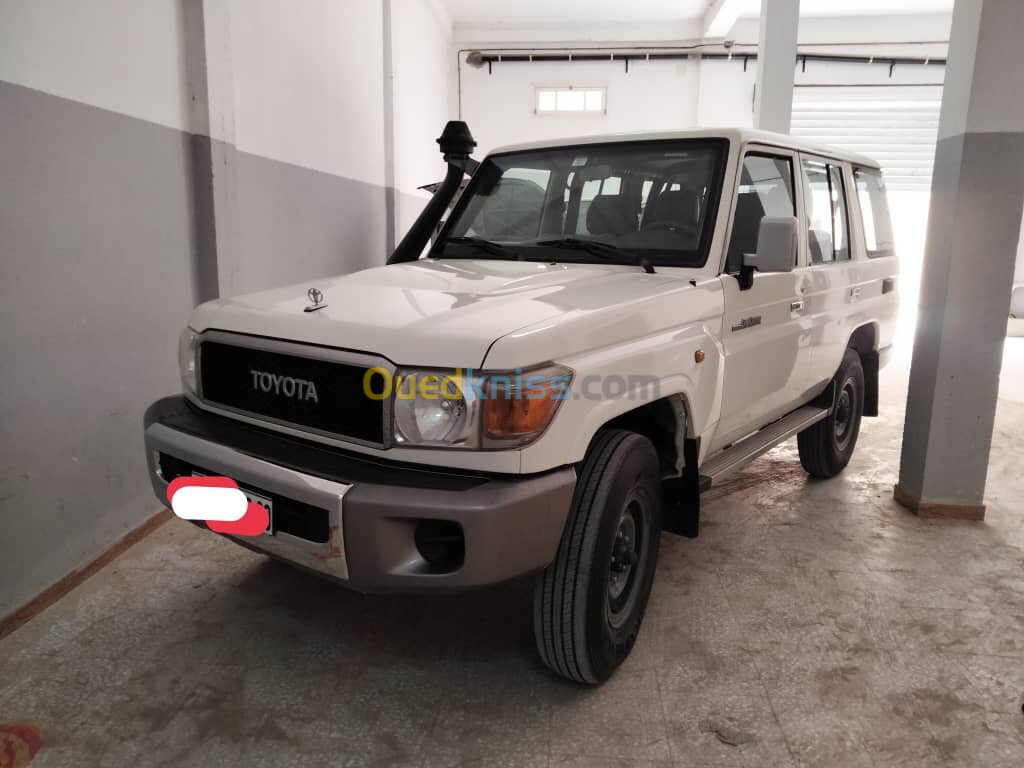 Toyota Land Cruiser 2016 HARDTOP