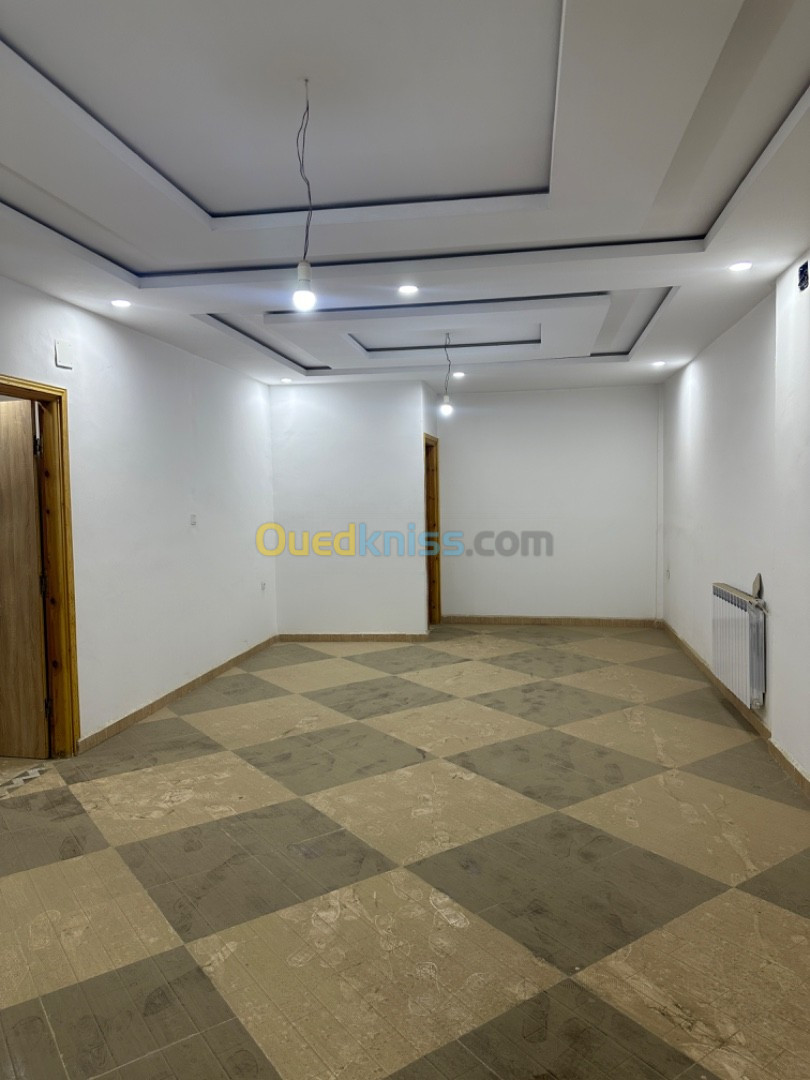 Location Appartement F4 Blida Soumaa