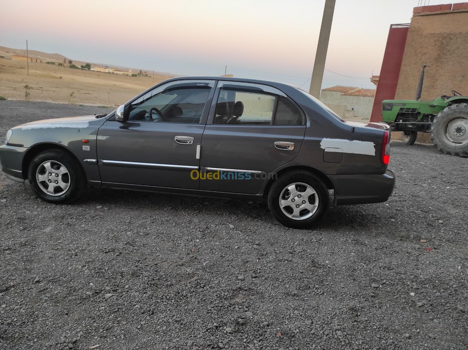 Hyundai Accent 2016 GLS - Médéa Algeria