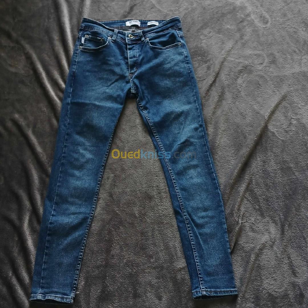 2 jeans skinny fit taille 36 europe